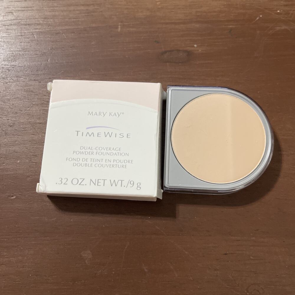 Mary Kay Timewise Dual Coverage Powder Foundation - Ivory 200 #8925 New NOS